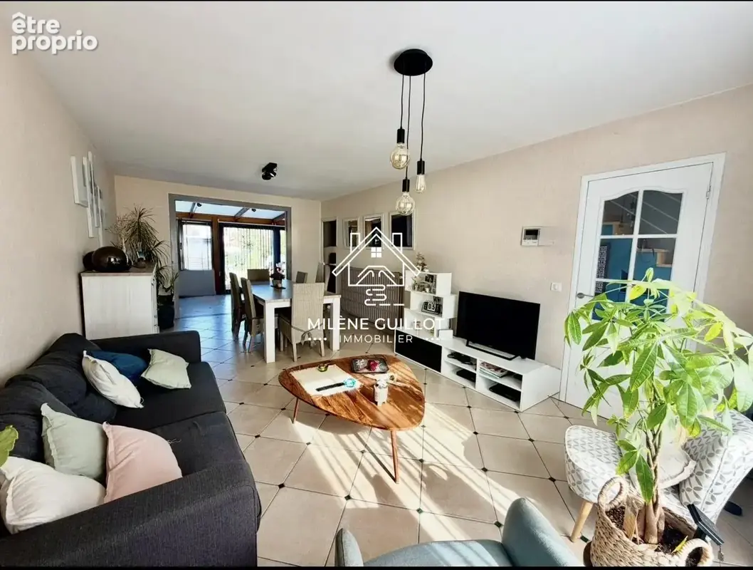 Maison 4 pièces 122 m² à vendre à Quesnoy-Sur-Deule (59890) - photo 3