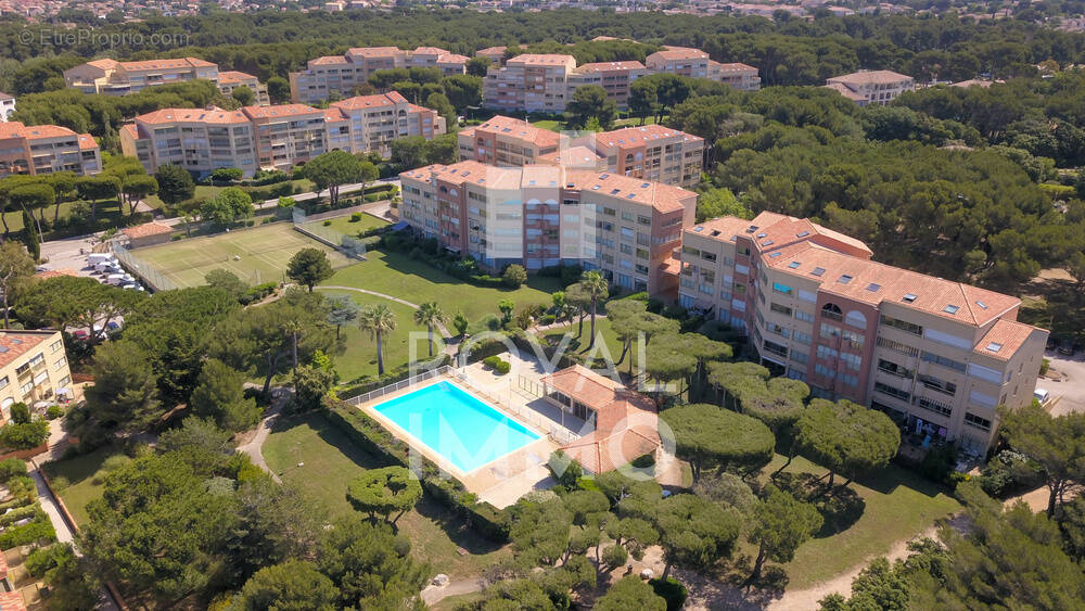Appartement à SIX-FOURS-LES-PLAGES