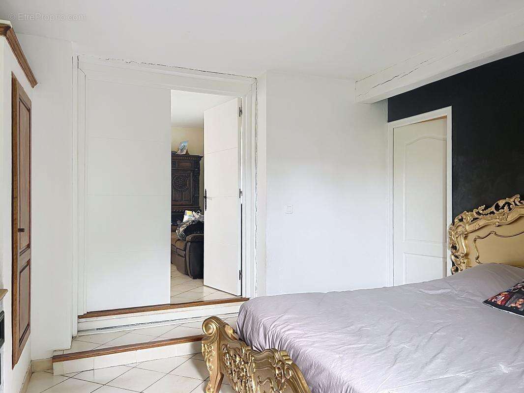 Maison à VILLENEUVE-LOUBET