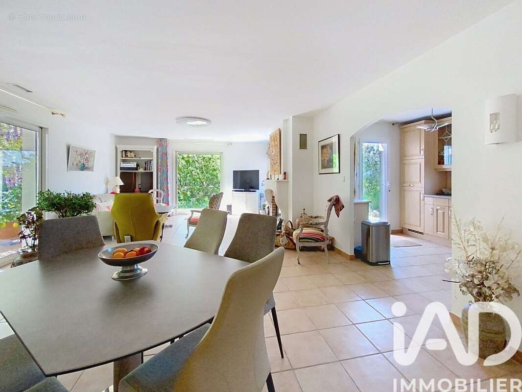 Photo 9 - Maison à MONTBOUCHER-SUR-JABRON