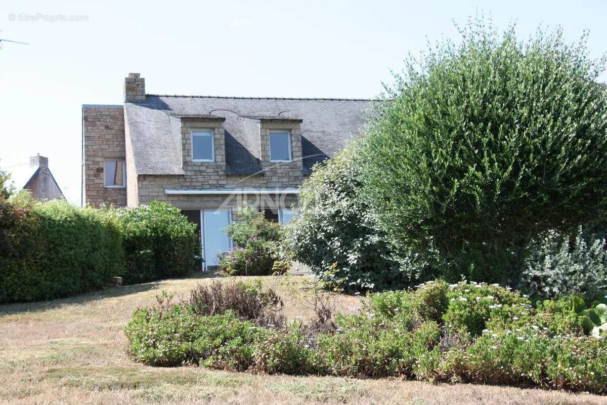 Maison à ARZON