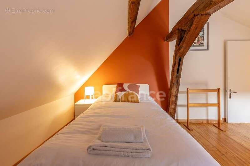 Maison à MONTRICHARD