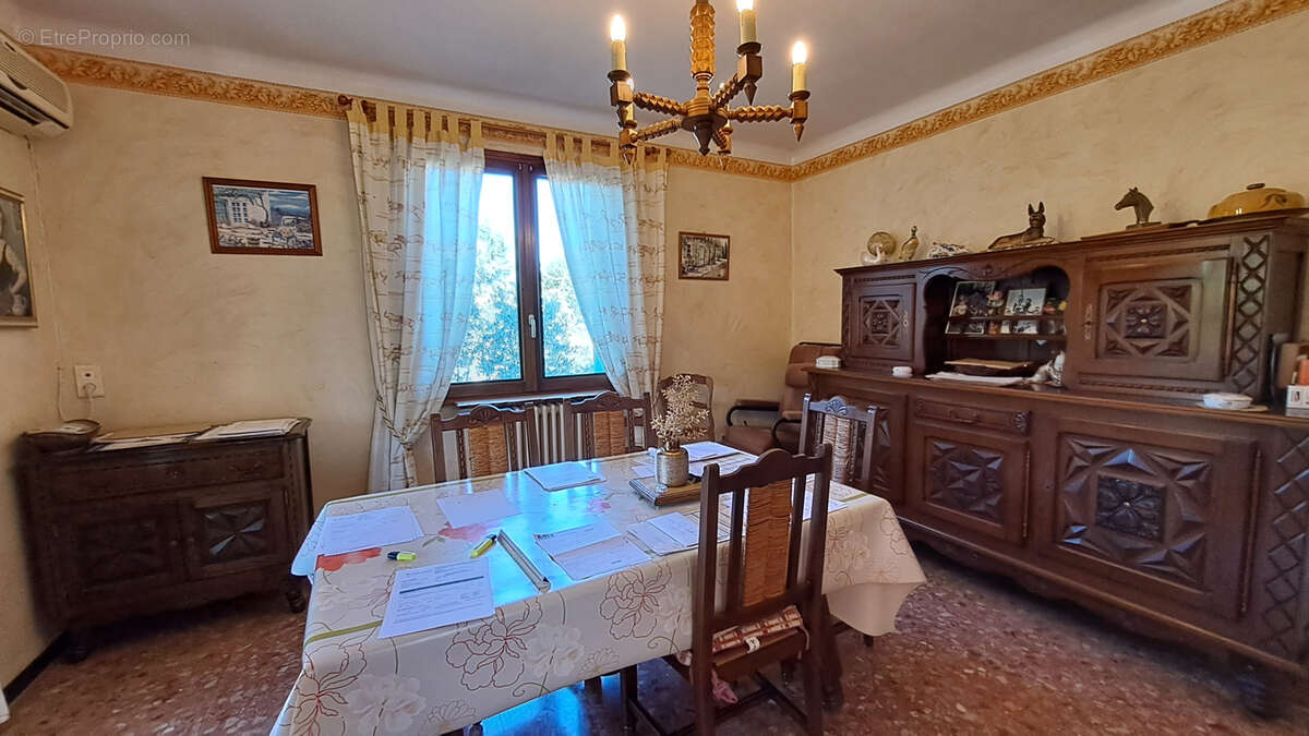 Maison à BOLLENE