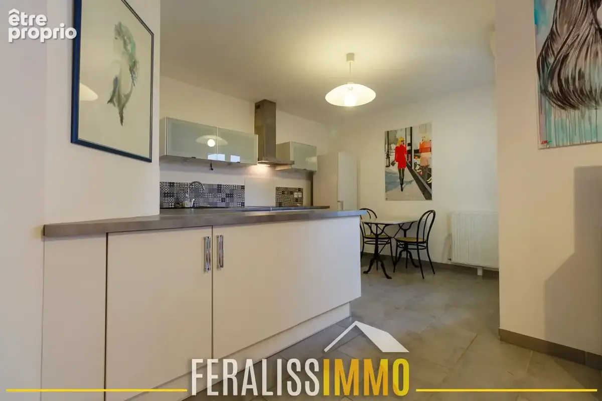 Superbe studio avec terrasse ! - photo 9