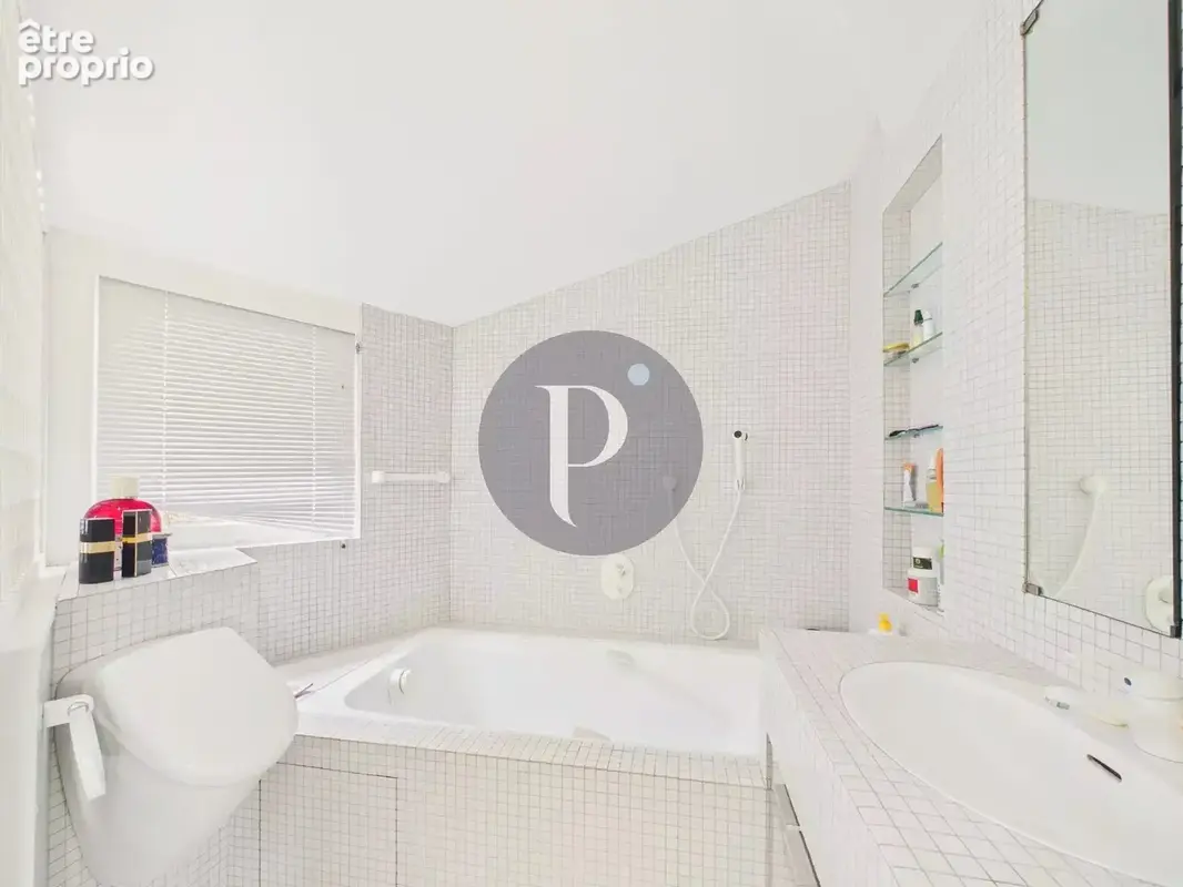 VAUHALLAN – Propriété 7 pièces – Réception 100 m² - Vue dominante – Terrain boisé 4726 m² - photo 15
