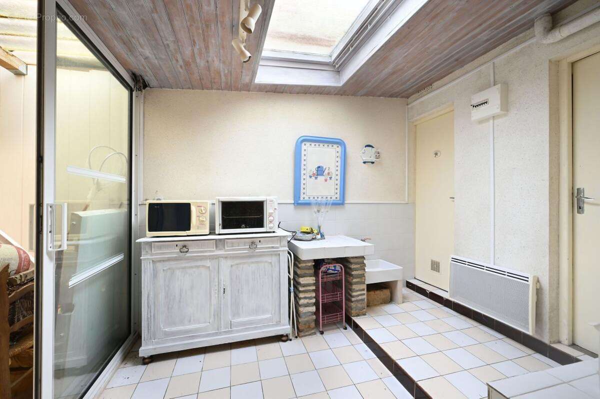 Maison à LES PORTES-EN-RE