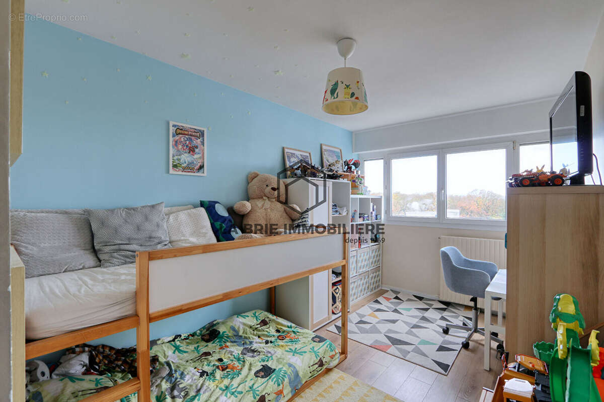 Appartement à LIMEIL-BREVANNES