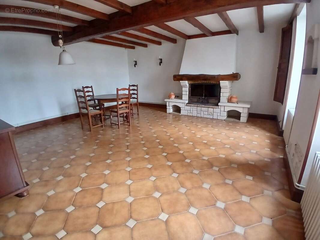 Maison à JARNAC