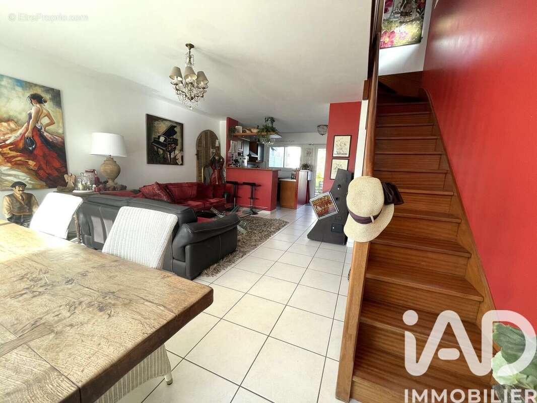 Maison 79 m² à Perros-Guirec  - photo 7