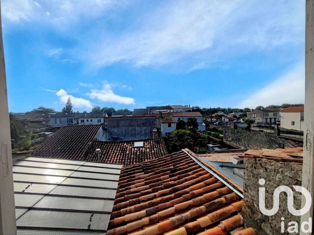 Photo 2 - Appartement à SAUJON