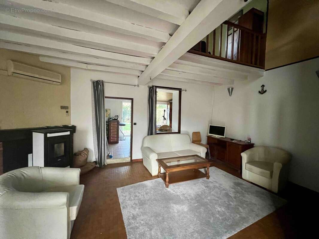 Maison à CAZERES-SUR-L'ADOUR