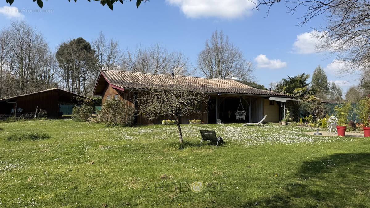 Maison à DAMAZAN