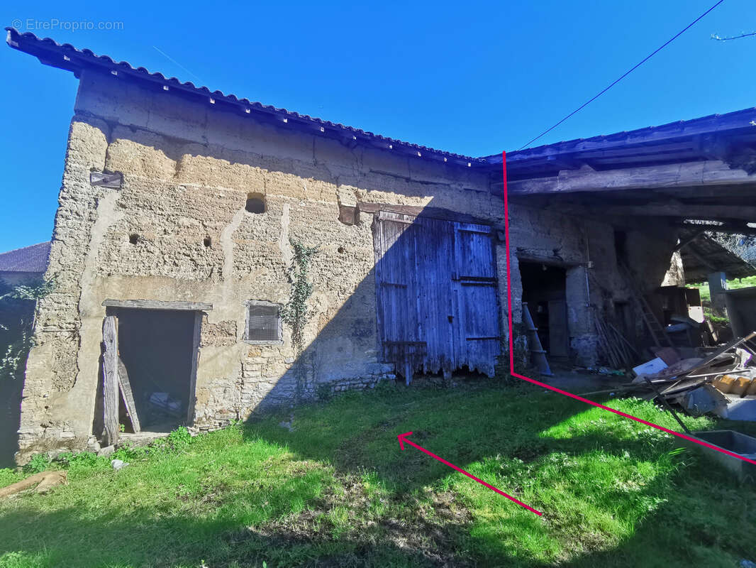 Appartement à SAINT-CHEF