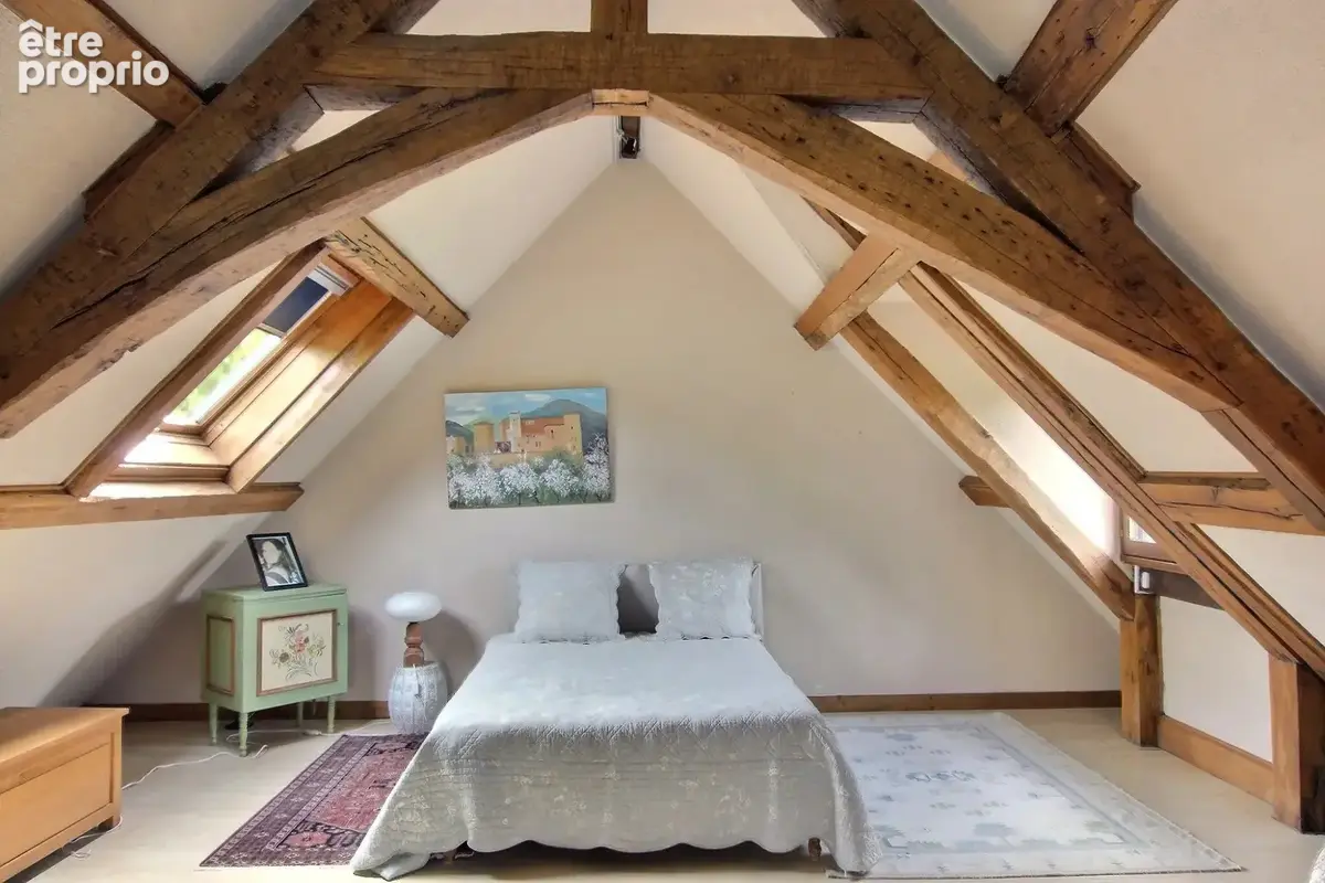 Mehun-sur-yèvre – ensemble immobilier atypique avec annexe et grand terrain - photo 19