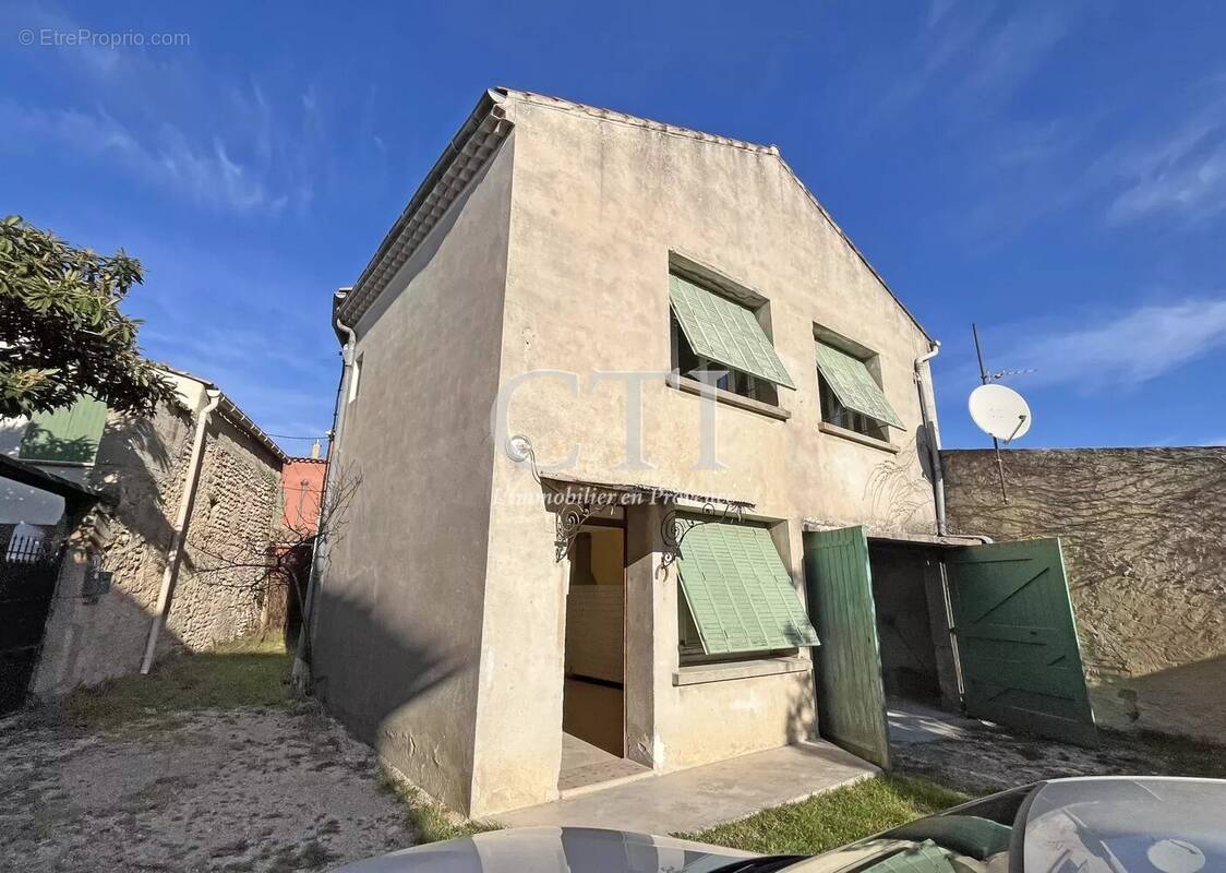 Maison à VAISON-LA-ROMAINE