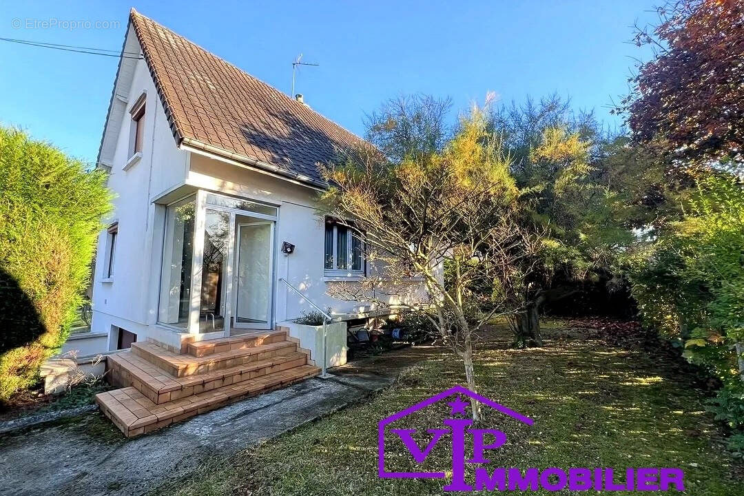 Maison à SOTTEVILLE-LES-ROUEN