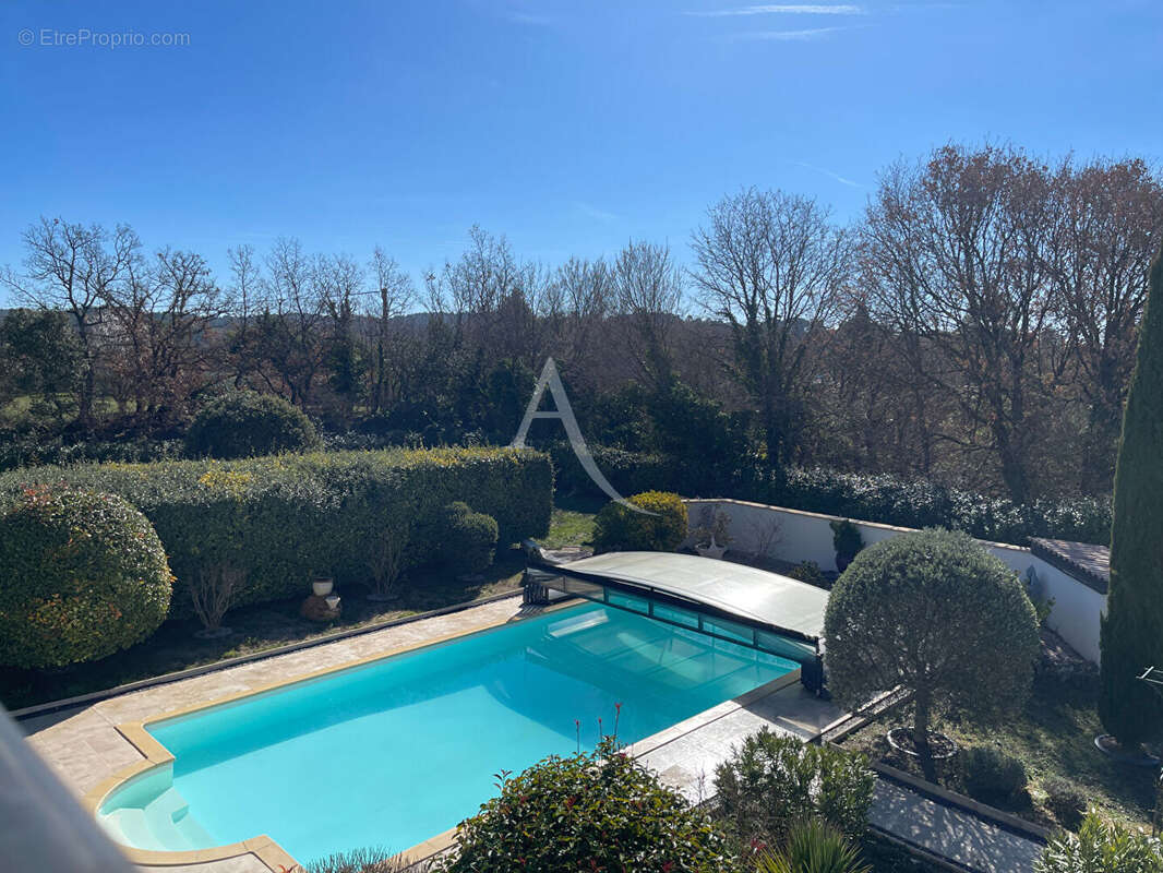 Villa d'exception 200 m2 piscine chauffée, calme, suites parentales - photo 2
