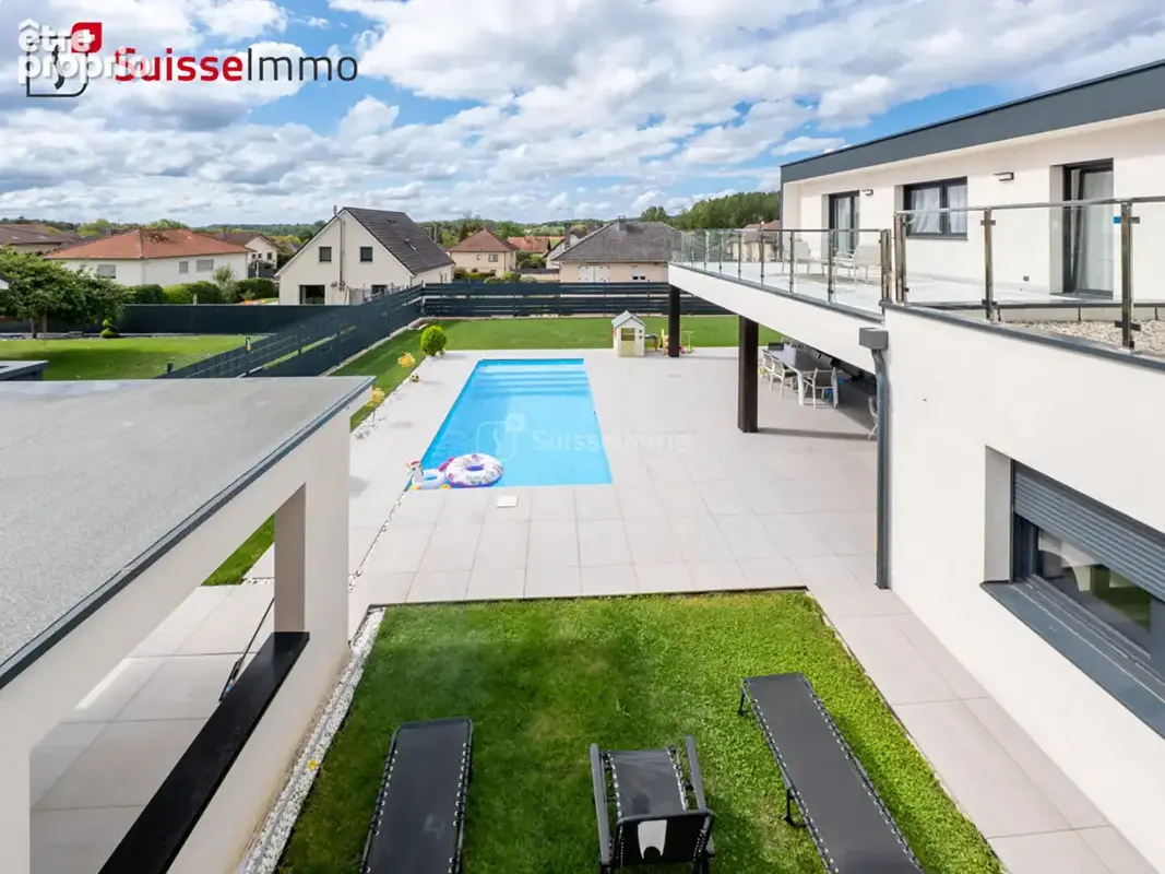 Maison à MEZIRE