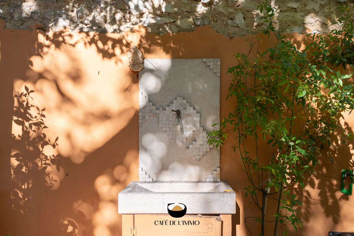 Appartement à MARSEILLE-6E