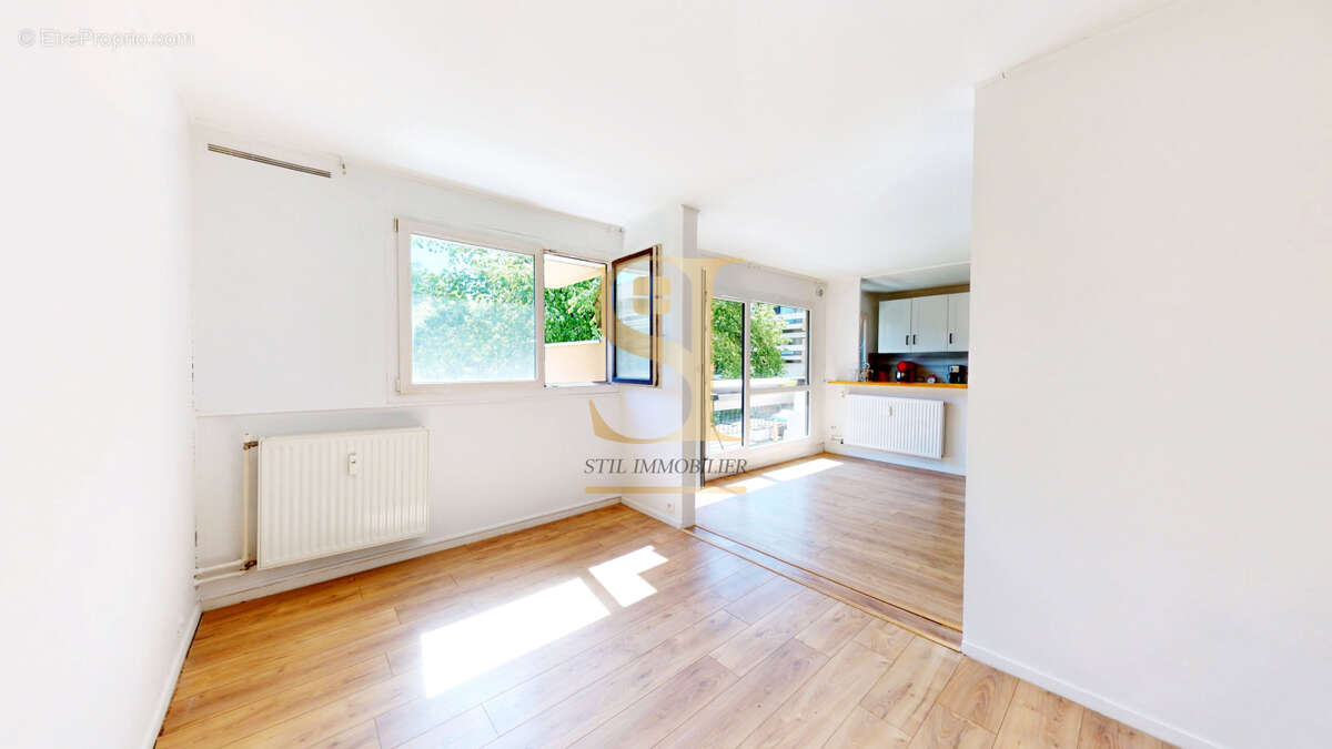 Appartement à EVRY