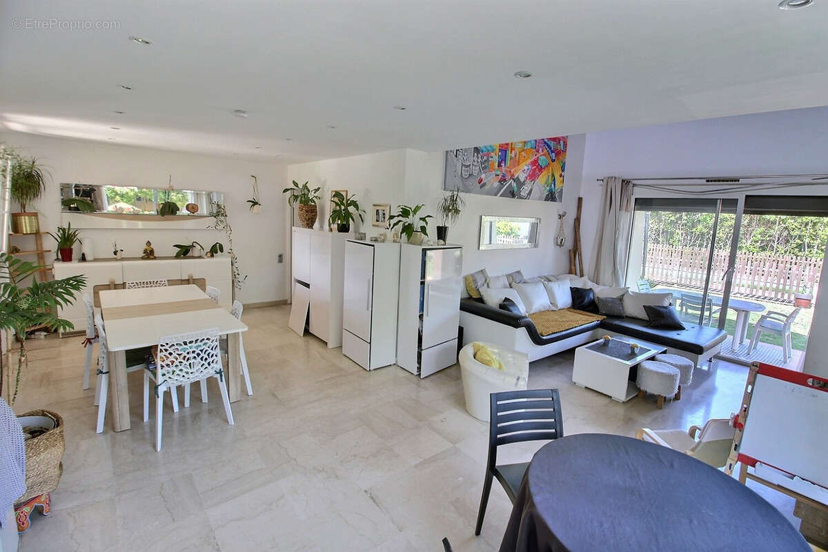 Maison à SAINT-GELY-DU-FESC