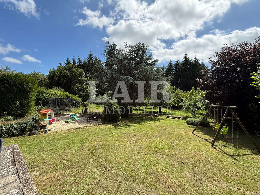 Maison en pierre avec dépendance - Réf : F15363 - photo 11