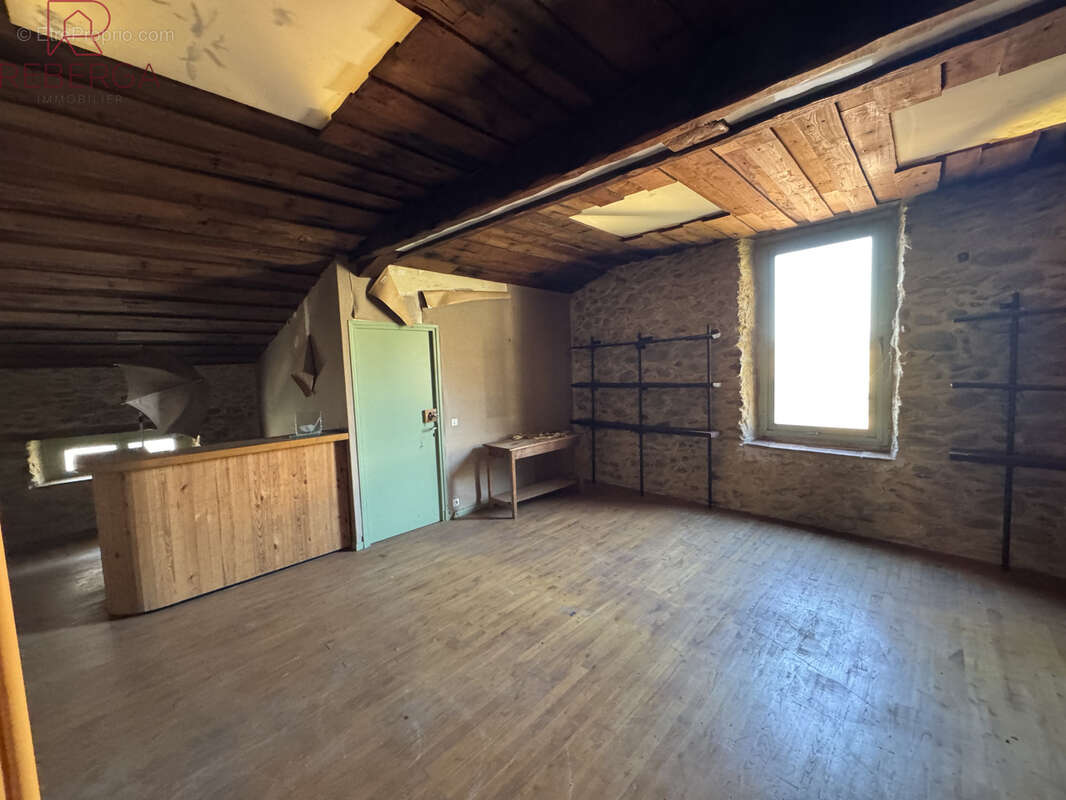 2200 m² à Mazamet  - photo 6