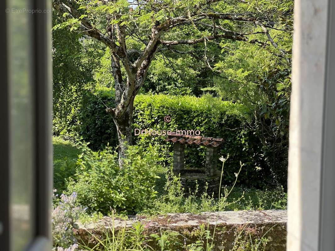 Maison à LA BRETONNIERE-LA-CLAYE