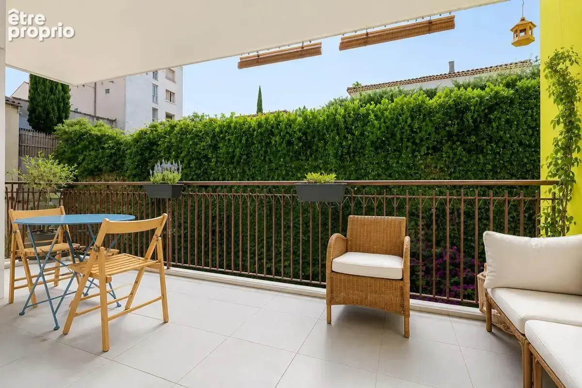 A vendre t3 renove avec garage et terrasse-marseille 13004-13012 - photo 6
