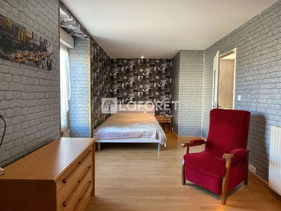 Maison à LONS-LE-SAUNIER