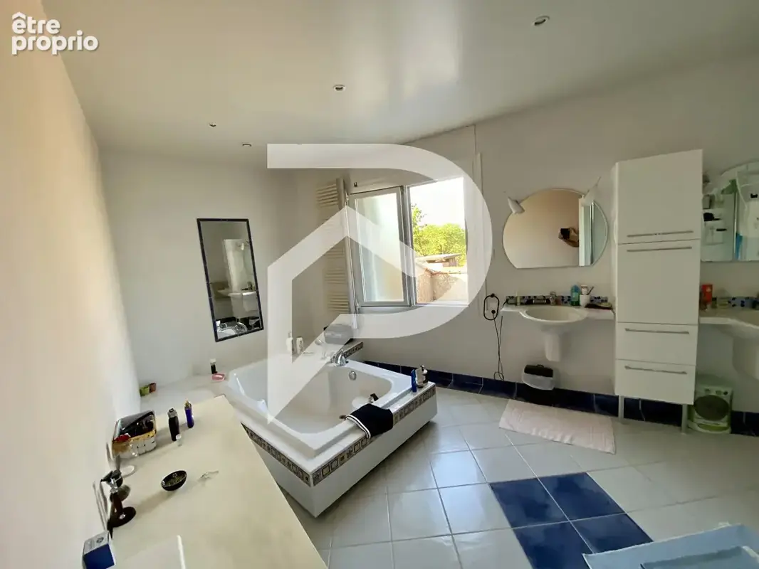Propriété contemporaine d'exception- Un art de vivre sur les hauteurs de Ribérac - photo 8