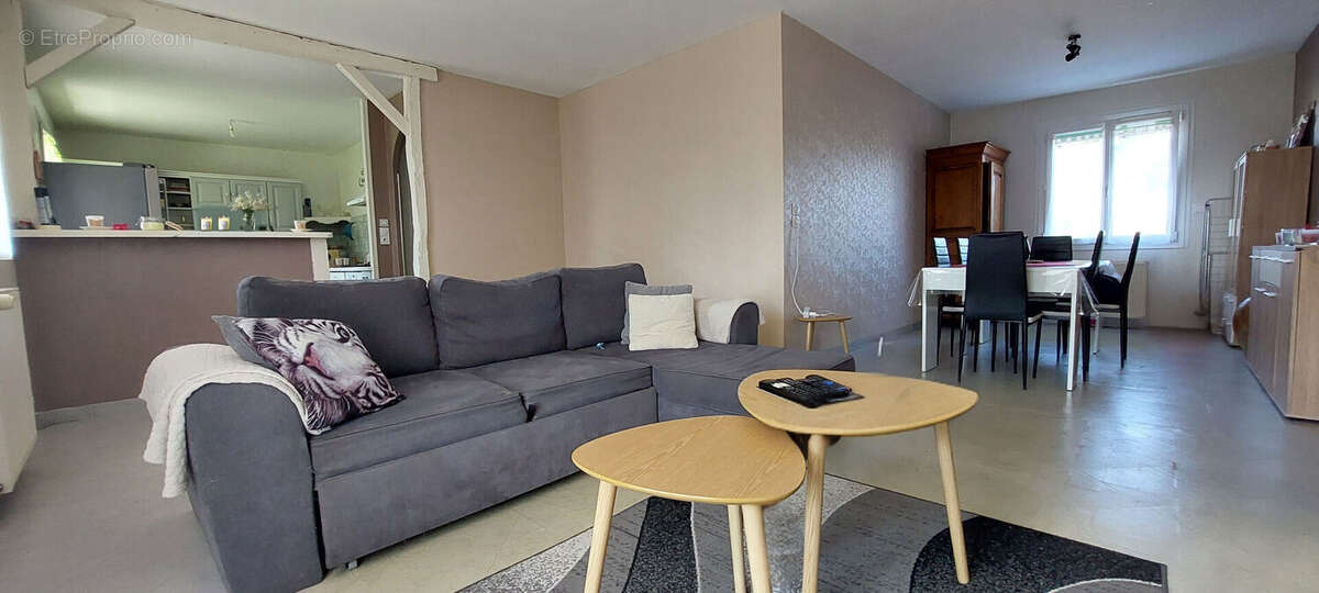 Maison Pleumartin 4 pièce(s) 105 m2 - photo 3