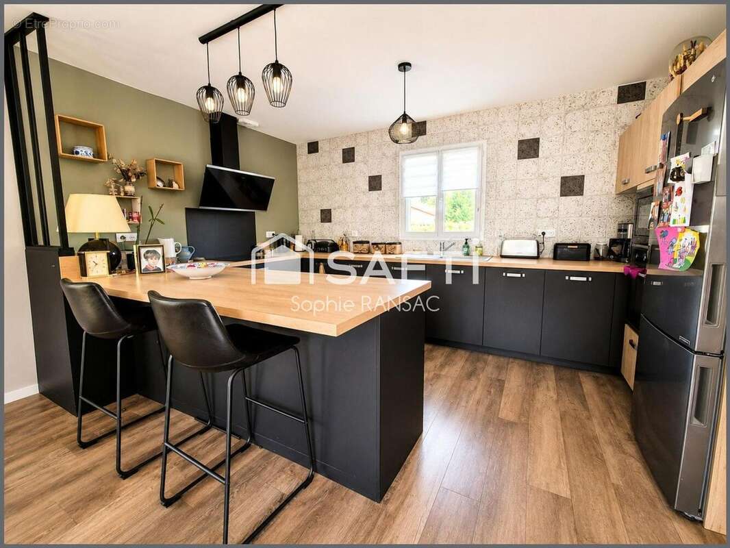 Maison 164 m² à Champcevinel  - photo 5