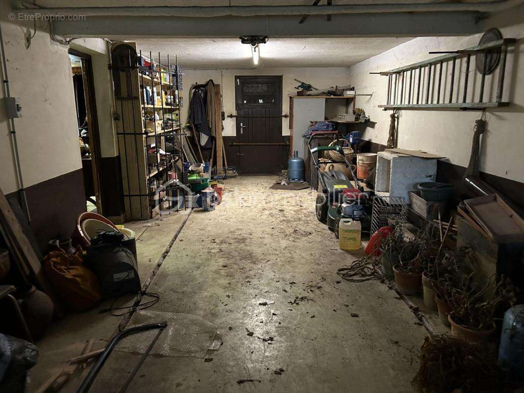 Maison à MONTEREAU-FAULT-YONNE