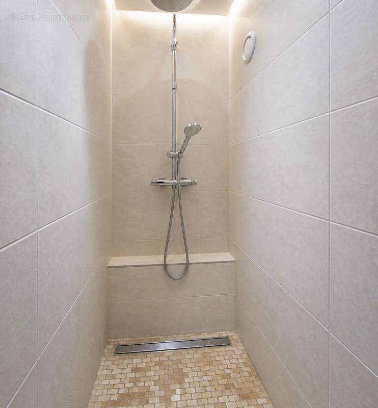 Appartement T3 de 72 m² situé à Les Angles - photo 8