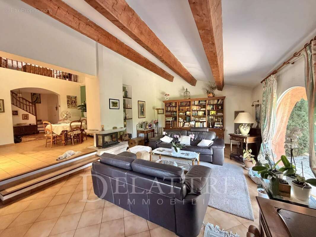 Maison 120 m² à Opio  - photo 7