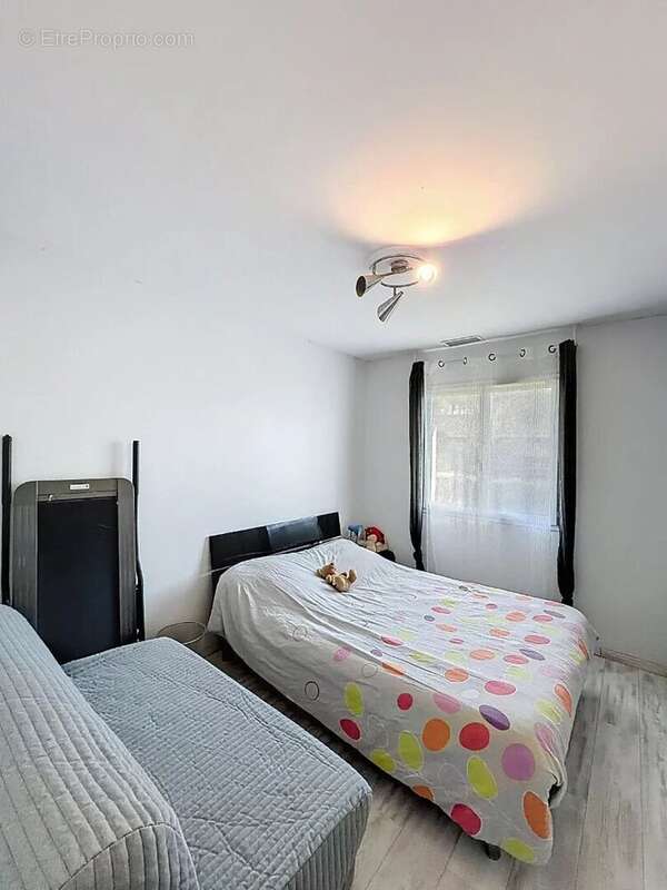 Maison à PARENTIS-EN-BORN