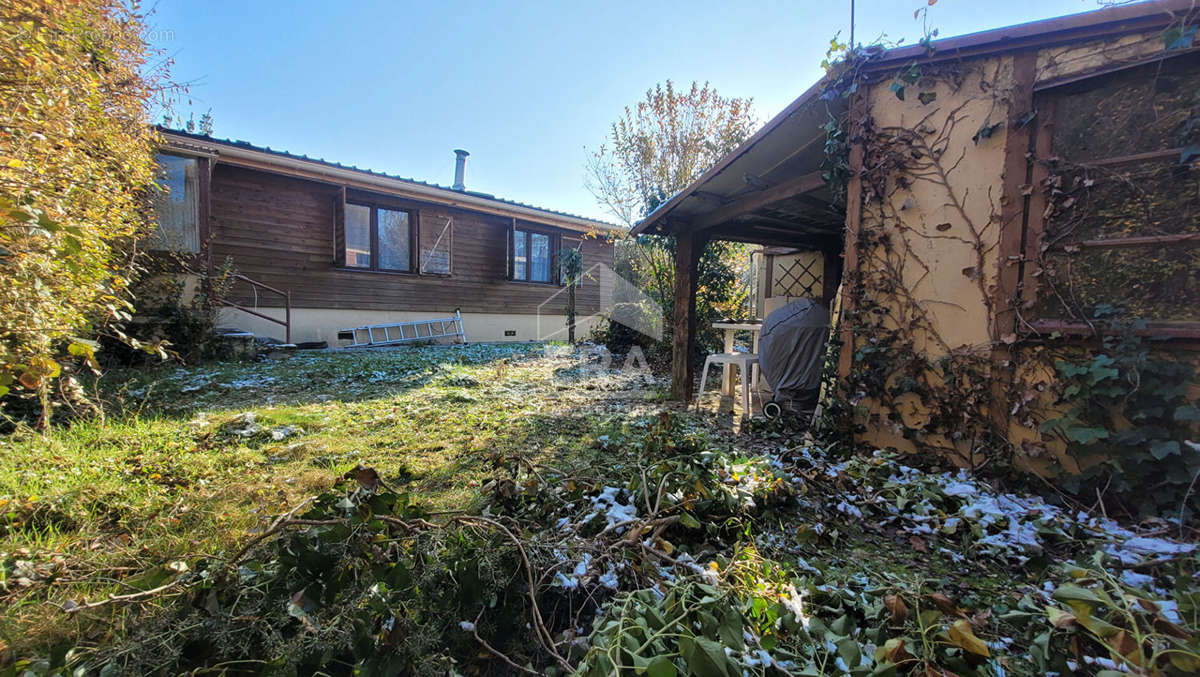 Maison à FONTENAY-LE-FLEURY
