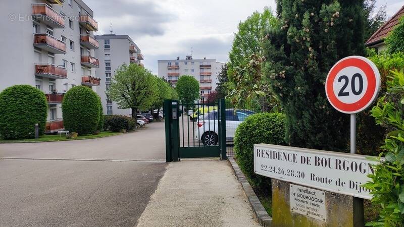 Appartement à FONTAINE-LES-DIJON