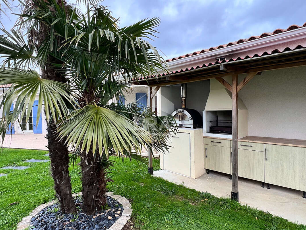 Maison à SAINT-SULPICE-DE-ROYAN