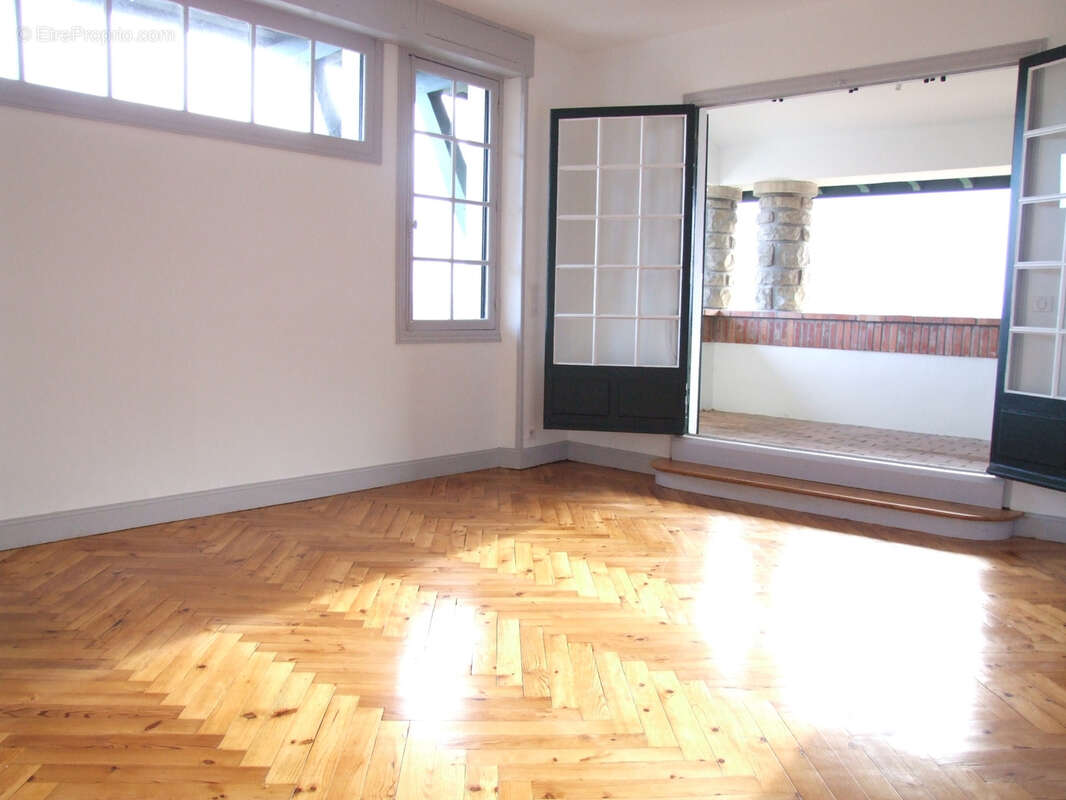 Bayonne   maison d’architecte dans un environnement privilégié - photo 5