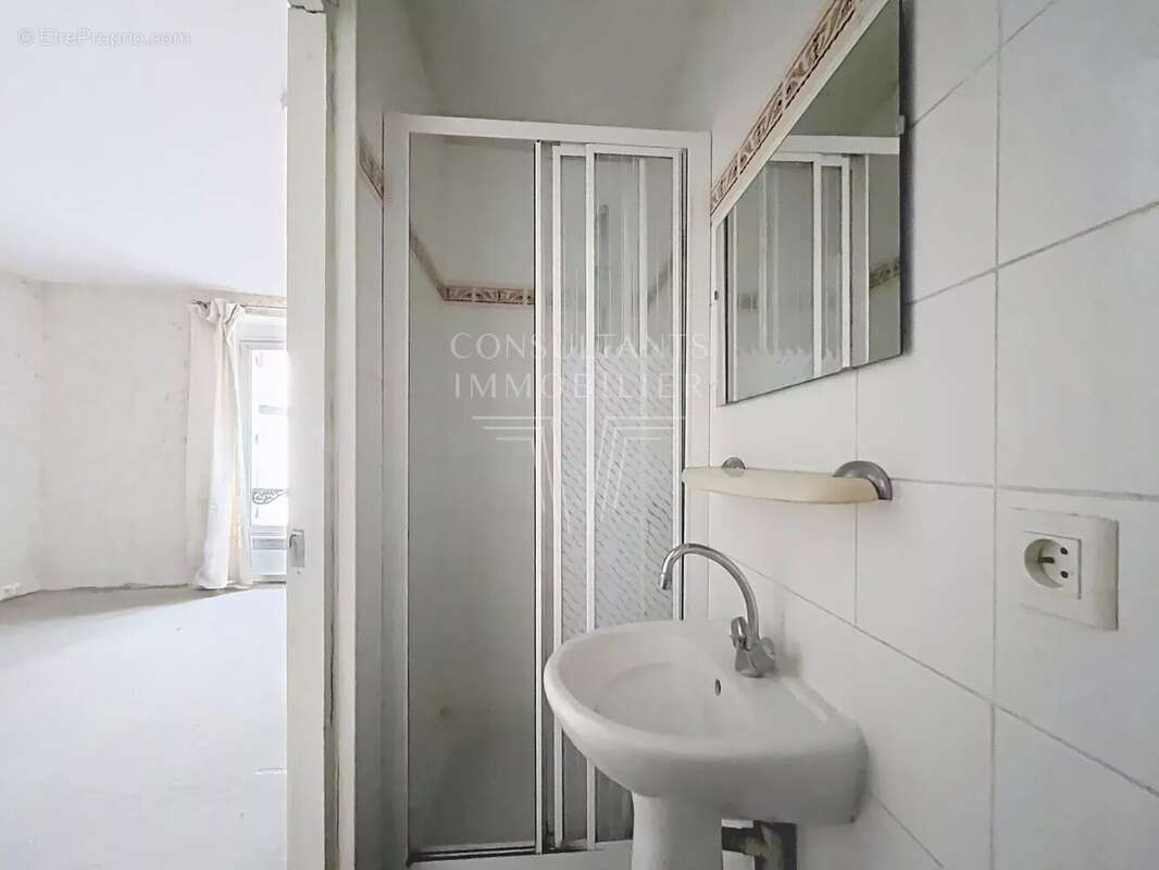 Appartement à PARIS-7E