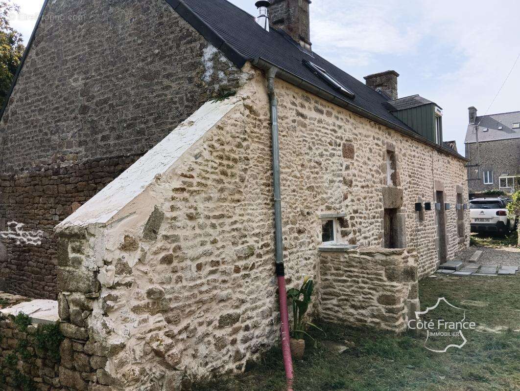 Maison à TOCQUEVILLE