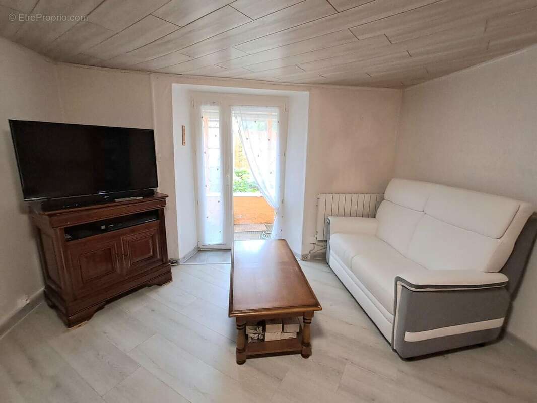 Photo 4 - Maison à HYEMONDANS