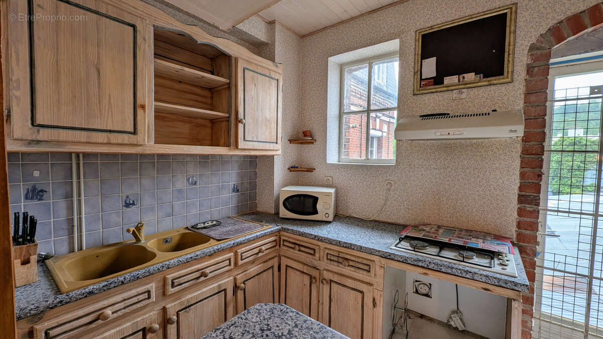 Appartement à LILLEBONNE