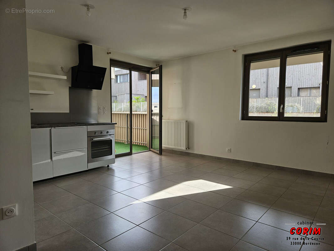 Appartement à BORDEAUX