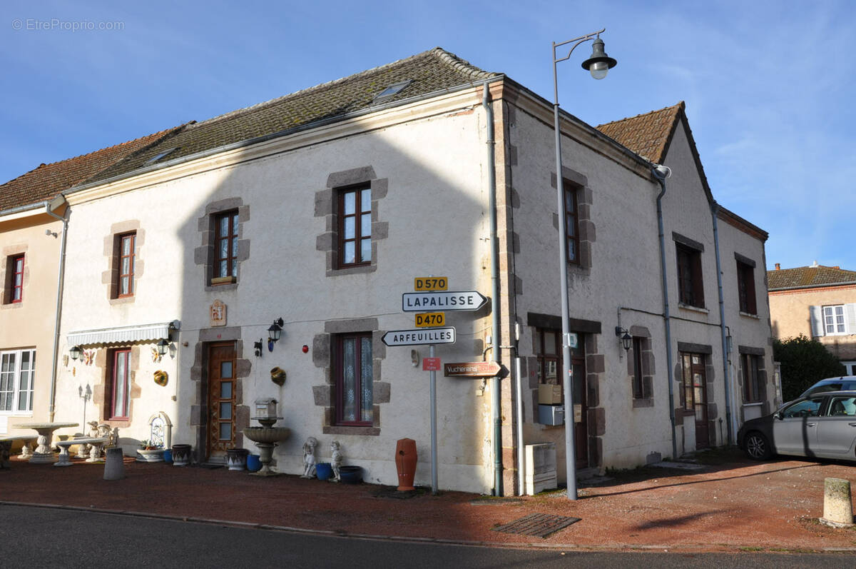 Maison à DROITURIER