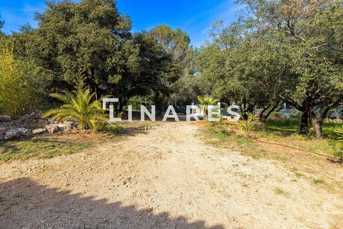 Maison à MARSEILLE-11E