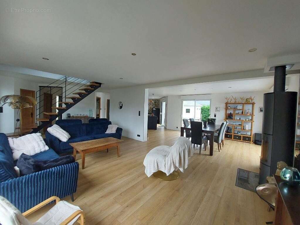 Maison à BREVILLE-SUR-MER