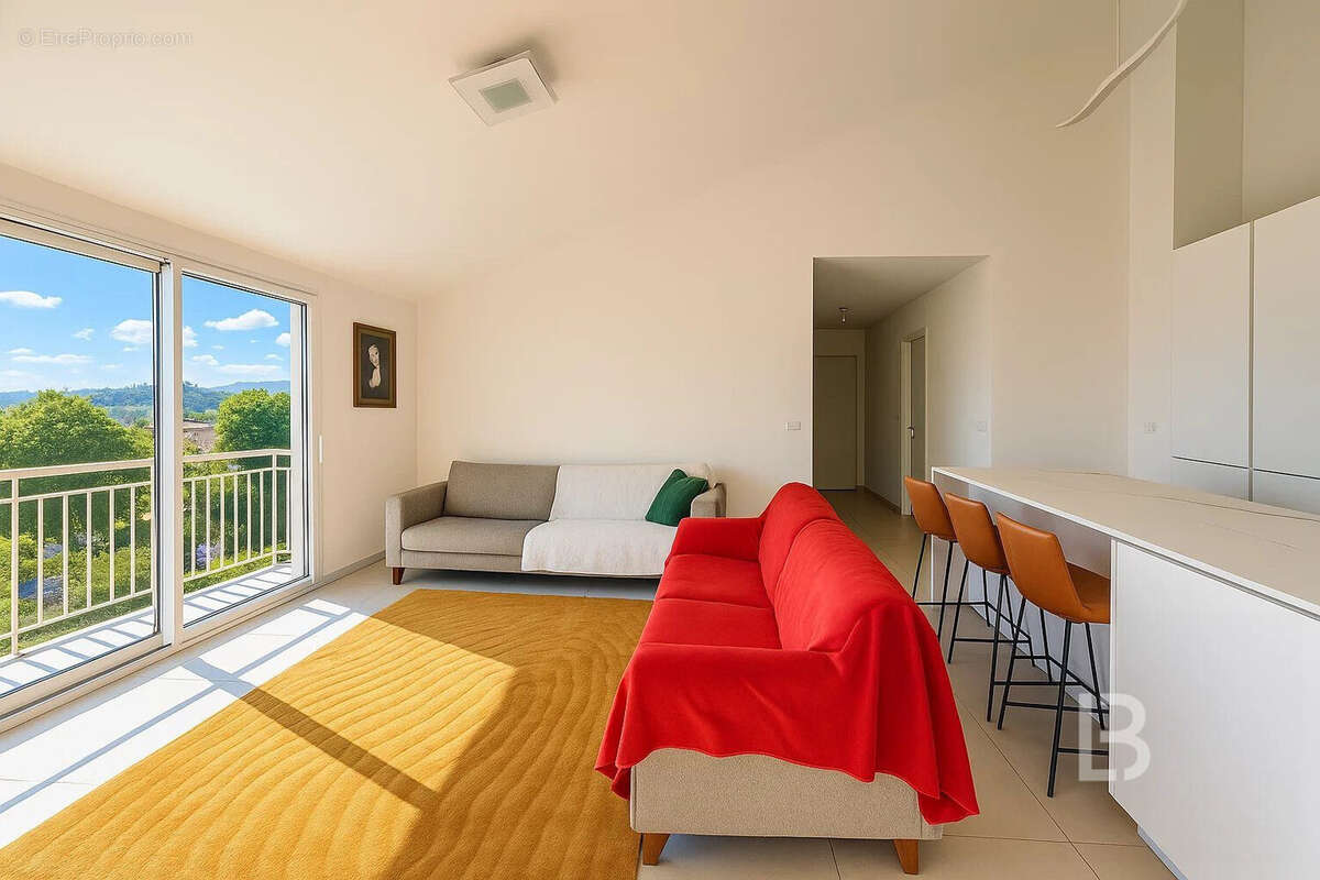 Appartement à VALBONNE